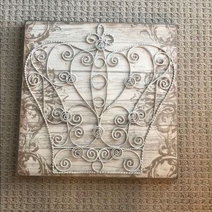 Crown wall art